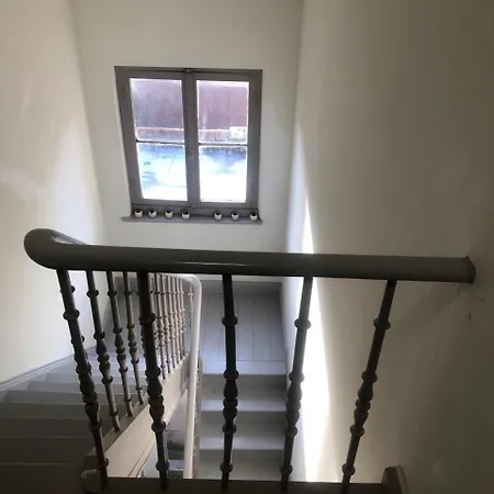 Design Spacious 46 Apartman Gent